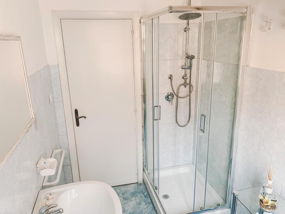 City B&B Castelsardo Bagian luar foto