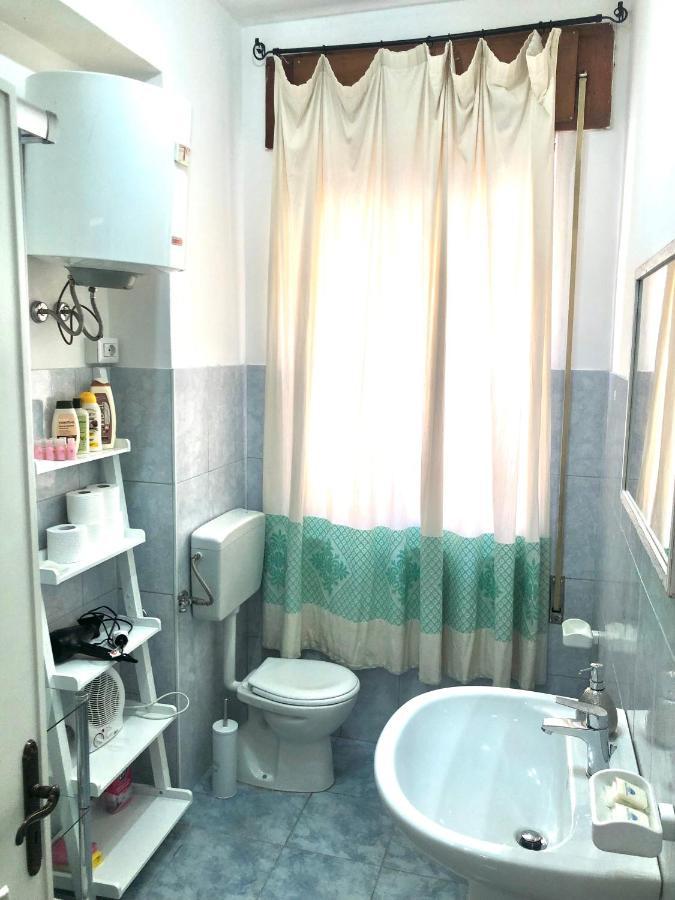 City B&B Castelsardo Bagian luar foto
